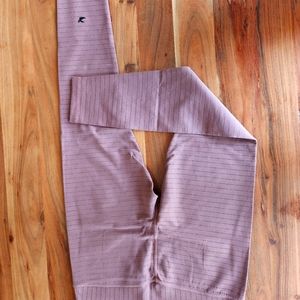 Glyder pink with stripes athletic leggings